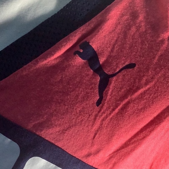 PUMA NEW - Sz XS - oversized cropped Jersey style Tee - with dry cell technology - Picture 5 of 7